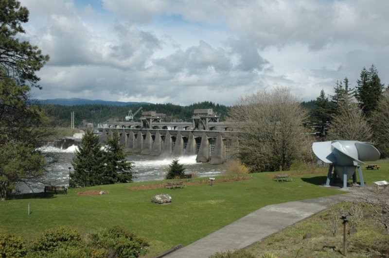 bonnevilledam.jpg