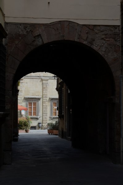 withcobblestonesandmanyarchways.jpg