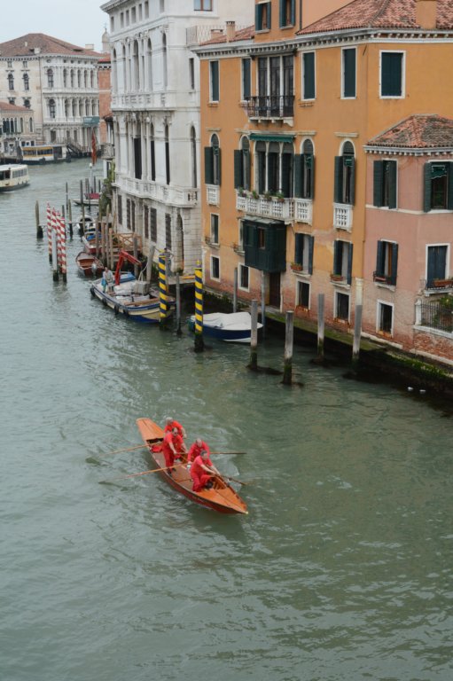 rowrowrowyerboat.jpg