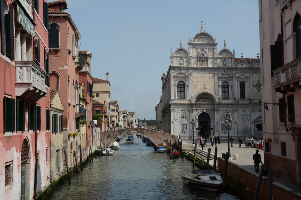 thescuolagrandedisanmarcooneofvenicessecularfraternalorganizationsrightnextdoorto.jpg