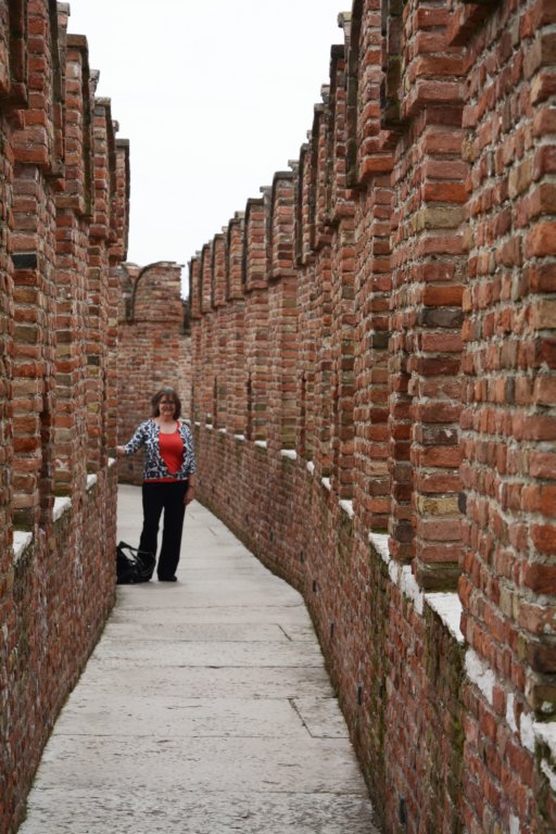 lotsandlotsofbricks.jpg